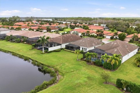 Villa ou maison à vendre à Bradenton, Floride: 3 chambres, 208.47 m2 № 2400364 - photo 27