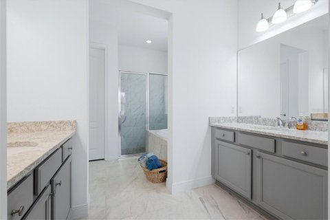 Villa ou maison à vendre à Bradenton, Floride: 3 chambres, 208.47 m2 № 2400364 - photo 17