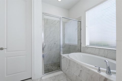 Villa ou maison à vendre à Bradenton, Floride: 3 chambres, 208.47 m2 № 2400364 - photo 16