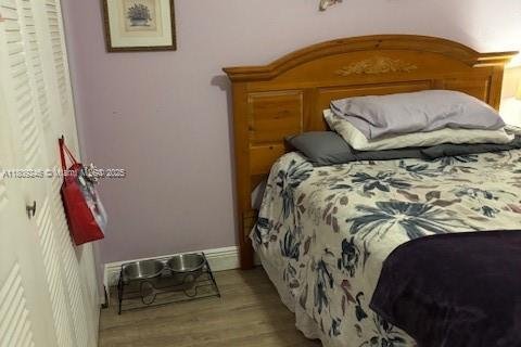 House in Miami, Florida 4 bedrooms, 149.76 sq.m. № 1749815 - photo 9