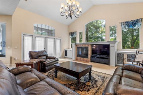 House in Gainesville, Florida 5 bedrooms, 352.66 sq.m. № 1626169 - photo 20
