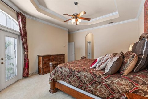 House in Gainesville, Florida 5 bedrooms, 352.66 sq.m. № 1626169 - photo 26