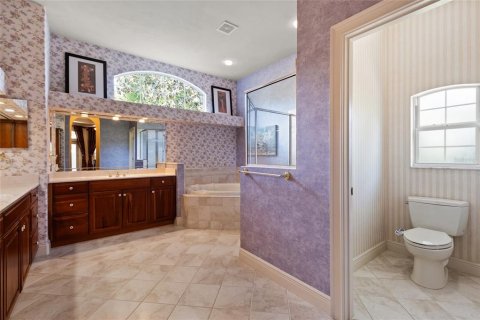 House in Gainesville, Florida 5 bedrooms, 352.66 sq.m. № 1626169 - photo 27