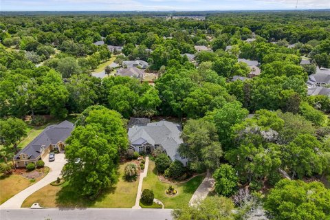 House in Gainesville, Florida 5 bedrooms, 352.66 sq.m. № 1626169 - photo 5