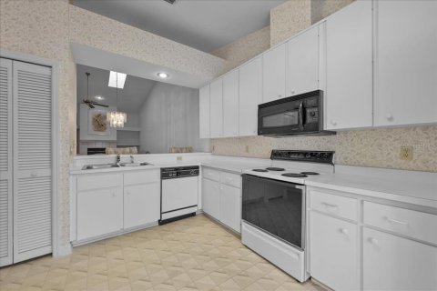 Villa ou maison à vendre à Gainesville, Floride: 2 chambres, 110.09 m2 № 1913422 - photo 6