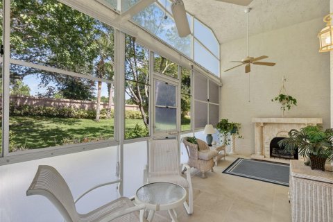 House in Port St. Lucie, Florida 2 bedrooms, 154.31 sq.m. № 2249939 - photo 23
