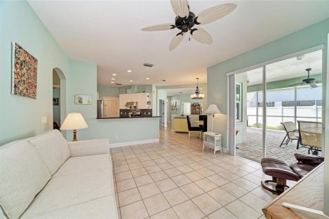 Villa ou maison à vendre à Lakewood Ranch, Floride: 4 chambres, 182.92 m2 № 2395645 - photo 15
