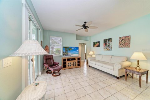 Villa ou maison à vendre à Lakewood Ranch, Floride: 4 chambres, 182.92 m2 № 2395645 - photo 14