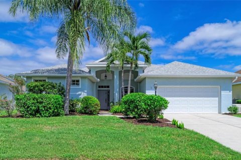 Villa ou maison à Lakewood Ranch, Floride 4 chambres, 182.92 m2 № 2395645