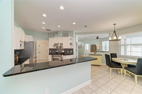 Villa ou maison à vendre à Lakewood Ranch, Floride: 4 chambres, 182.92 m2 № 2395645 - photo 9