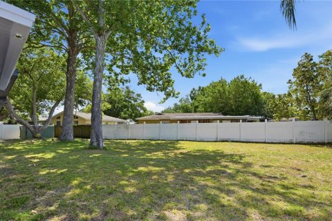House in Palm Harbor, Florida 3 bedrooms, 125.6 sq.m. № 2093153 - photo 22
