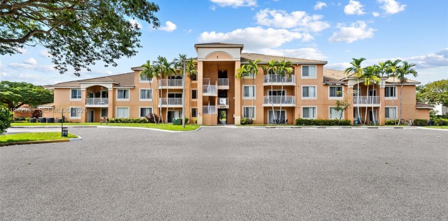 Condo à Davie, Floride, 2 chambres № 2001267