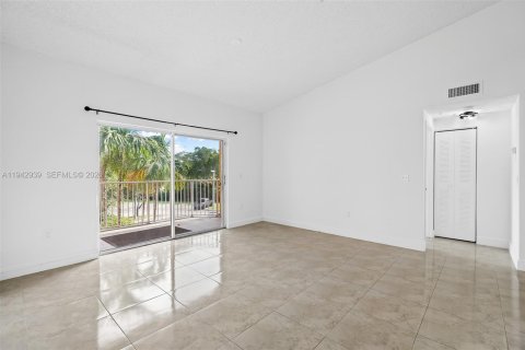 Copropriété à louer à Davie, Floride: 2 chambres, 109.9 m2 № 2001267 - photo 7