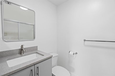 Copropriété à louer à Davie, Floride: 2 chambres, 109.9 m2 № 2001267 - photo 15