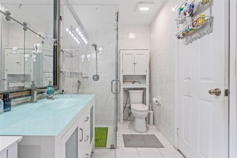 Townhouse in Plantation, Florida 3 bedrooms, 157.38 sq.m. № 2005138 - photo 12