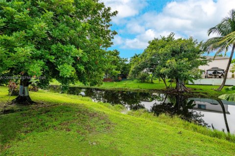 Casa en venta en Margate, Florida, 3 dormitorios, 128.86 m2 № 2382722 - foto 26