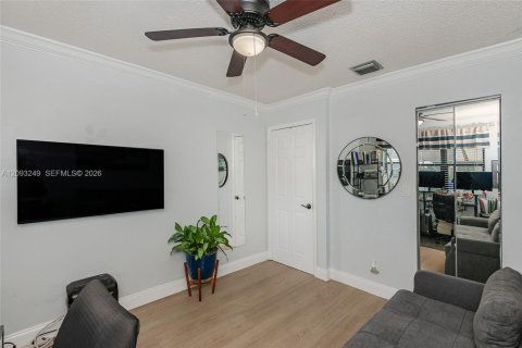 Casa en venta en Margate, Florida, 3 dormitorios, 128.86 m2 № 2382722 - foto 3