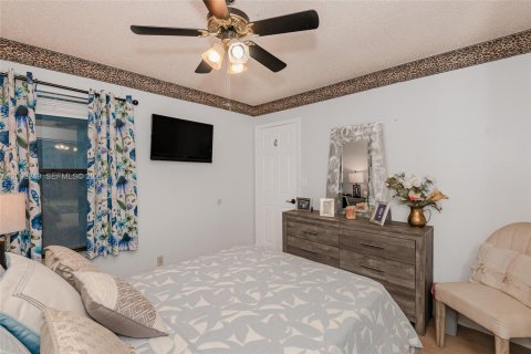 Casa en venta en Margate, Florida, 3 dormitorios, 128.86 m2 № 2382722 - foto 18