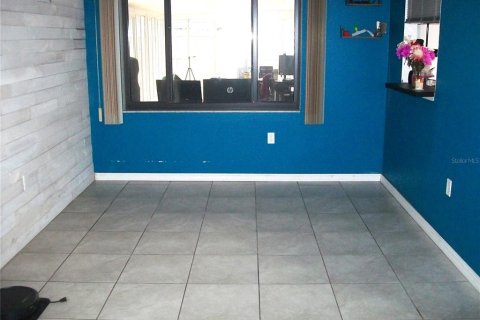 House in Ocala, Florida 2 bedrooms, 119.75 sq.m. № 1539865 - photo 4