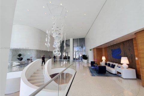 Condominio en venta en Sunny Isles Beach, Florida, 1 dormitorio, 104.52 m2 № 1939971 - foto 25