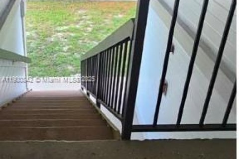 Снять в аренду кондоминиум в Хайалиа, Флорида 2 спальни, 80.82м2, № 1952103 - фото 7