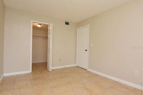 Condominio en alquiler en Winter Springs, Florida, 2 dormitorios, 84.54 m2 № 1910393 - foto 20