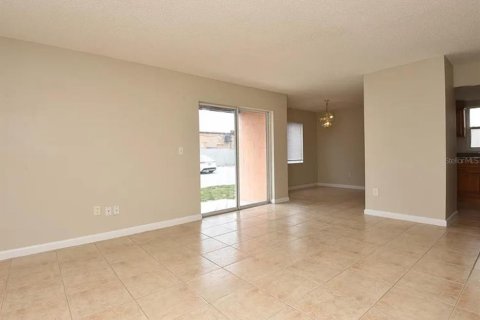 Condominio en alquiler en Winter Springs, Florida, 2 dormitorios, 84.54 m2 № 1910393 - foto 6