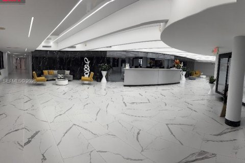 Купить кондоминиум в Халландейл-Бич, Флорида 3 комнаты, 133.78м2, № 2006591 - фото 13