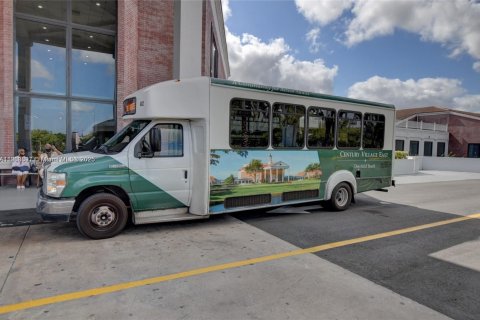 Купить кондоминиум в Дирфилд-Бич, Флорида 2 спальни, 76.18м2, № 2053588 - фото 23