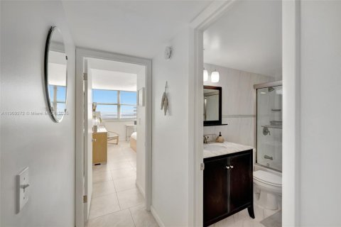Copropriété à vendre à Hollywood, Floride: 1 chambre, 72.19 m2 № 1965134 - photo 18