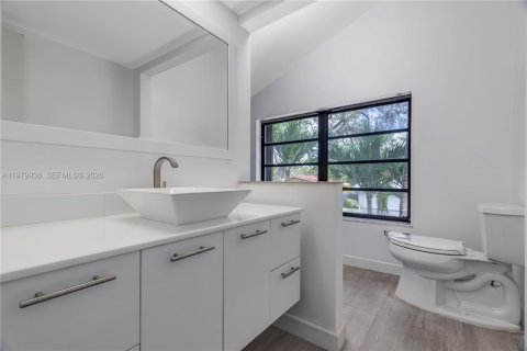 Купить кондоминиум в Саут-Майами, Флорида 3 спальни, 204.38м2, № 2049315 - фото 25