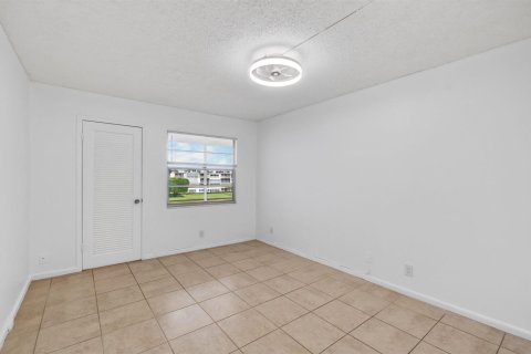 Copropriété à louer à Boca Raton, Floride: 2 chambres, 83.24 m2 № 2181217 - photo 30