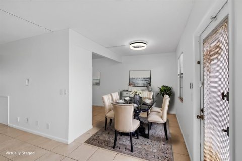 Copropriété à louer à Boca Raton, Floride: 2 chambres, 83.24 m2 № 2181217 - photo 5