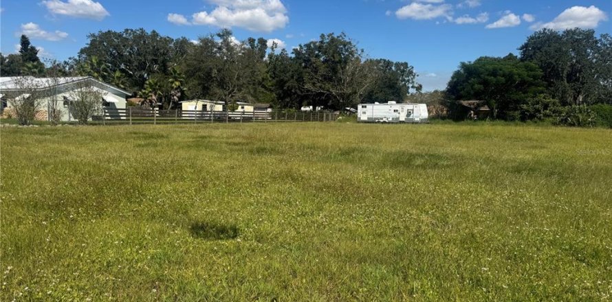 Land in Arcadia, Florida № 2161667