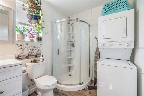 Снять в аренду квартиру в Клируотер, Флорида 5 комнат, 41.81м2, № 2237509 - фото 8