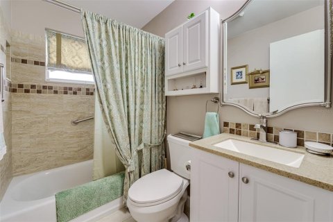 Casa en venta en Pinellas Park, Florida, 2 dormitorios, 104.24 m2 № 1884955 - foto 28