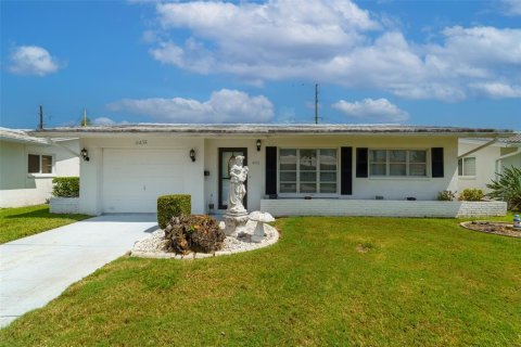 Casa en venta en Pinellas Park, Florida, 2 dormitorios, 104.24 m2 № 1884955 - foto 2