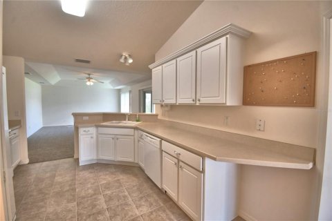 Casa en venta en Winter Haven, Florida, 3 dormitorios, 175.31 m2 № 2212267 - foto 30