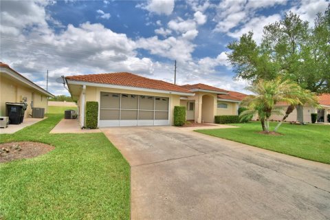 Casa en venta en Winter Haven, Florida, 3 dormitorios, 175.31 m2 № 2212267 - foto 3