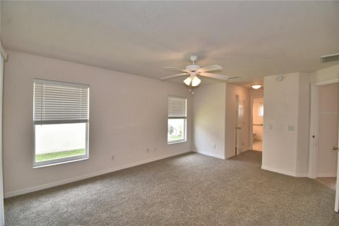 Casa en venta en Winter Haven, Florida, 3 dormitorios, 175.31 m2 № 2212267 - foto 15