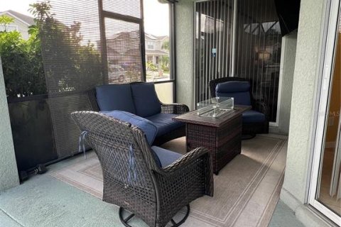 Casa en venta en Kissimmee, Florida, 4 dormitorios, 206.8 m2 № 1916575 - foto 16