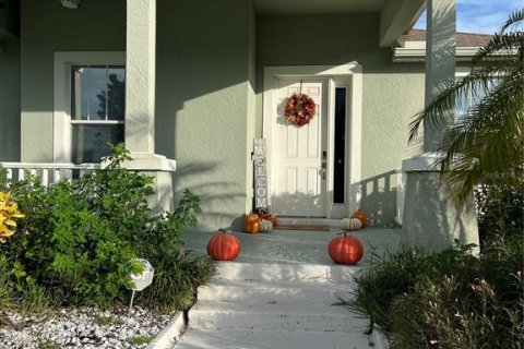 Casa en venta en Kissimmee, Florida, 4 dormitorios, 206.8 m2 № 1916575 - foto 3