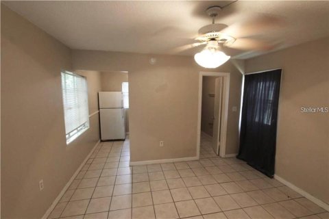 Propiedad comercial en venta en Eustis, Florida, 4 dormitorios, 198.63 m2 № 1591484 - foto 16