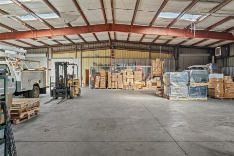 Immobilier commercial à louer à Homosassa, Floride: 1714.05 m2 № 2406789 - photo 21