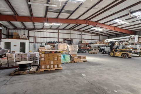 Immobilier commercial à louer à Homosassa, Floride: 1714.05 m2 № 2406789 - photo 24