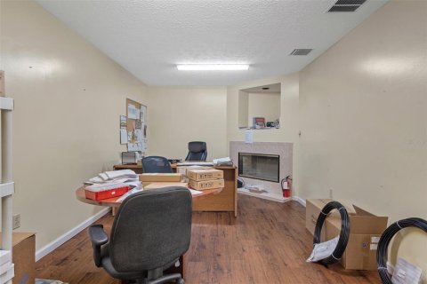Immobilier commercial à louer à Homosassa, Floride: 1714.05 m2 № 2406789 - photo 11