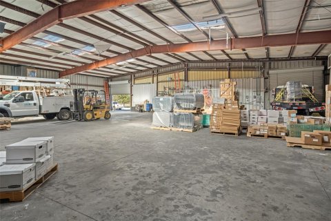 Immobilier commercial à louer à Homosassa, Floride: 1714.05 m2 № 2406789 - photo 25
