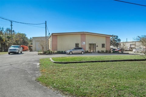 Immobilier commercial à louer à Homosassa, Floride: 1714.05 m2 № 2406789 - photo 6