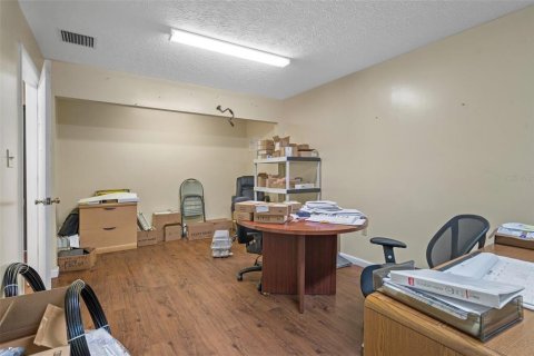 Immobilier commercial à louer à Homosassa, Floride: 1714.05 m2 № 2406789 - photo 15