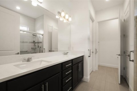 Casa en venta en Kissimmee, Florida, 2 dormitorios, 164.44 m2 № 1914329 - foto 7